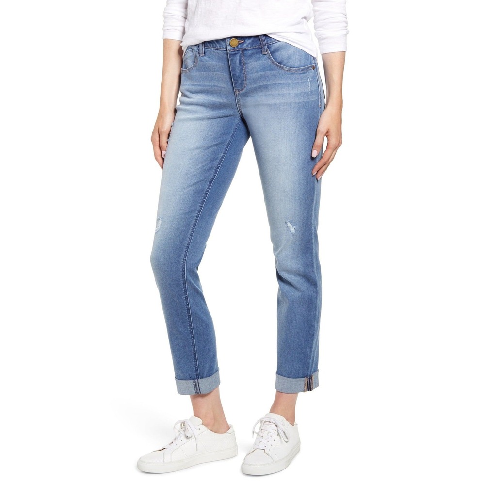 NWT!‎ Boyfriend Jeans Distressed Cuffed Ankle Light Wash Denim Size 00
